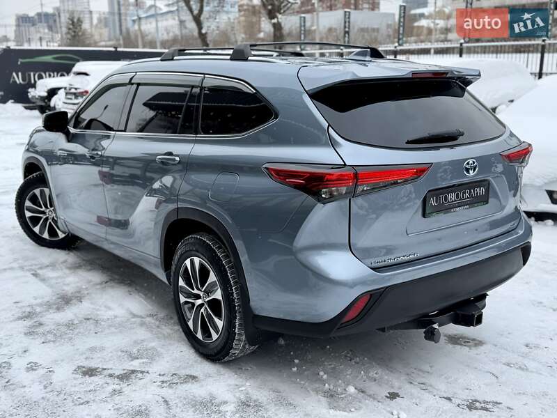 Позашляховик / Кросовер Toyota Highlander 2021 в Києві фото 22 Позашляховик / Кросовер Toyota Highlander 2021 в Києві
