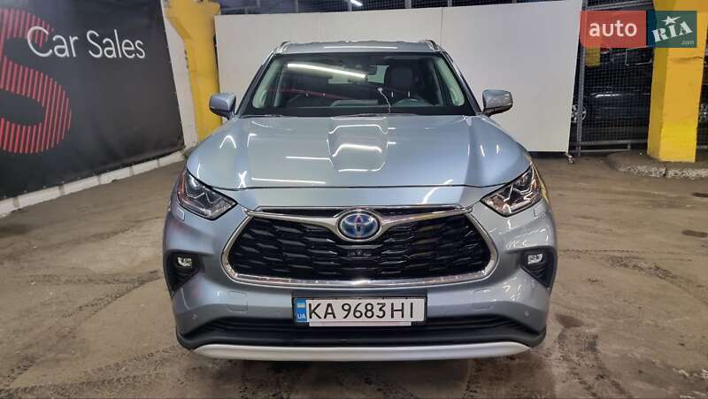 Позашляховик / Кросовер Toyota Highlander 2021 в Києві