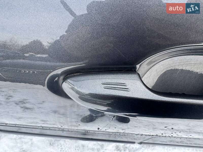 Позашляховик / Кросовер Toyota Highlander 2020 в Львові