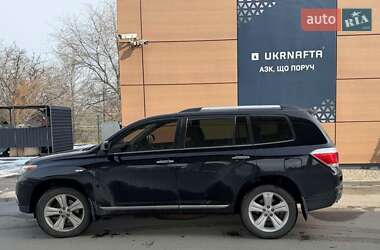 Позашляховик / Кросовер Toyota Highlander 2014 в Добропіллі