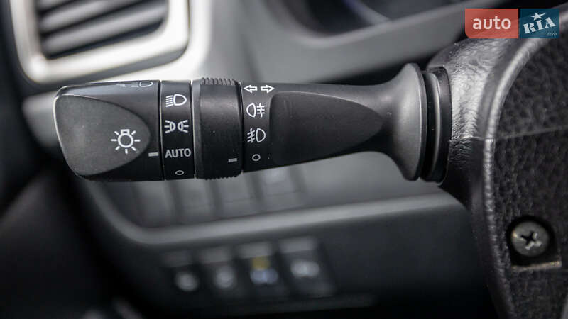 Внедорожник / Кроссовер Toyota Highlander 2019 в Днепре