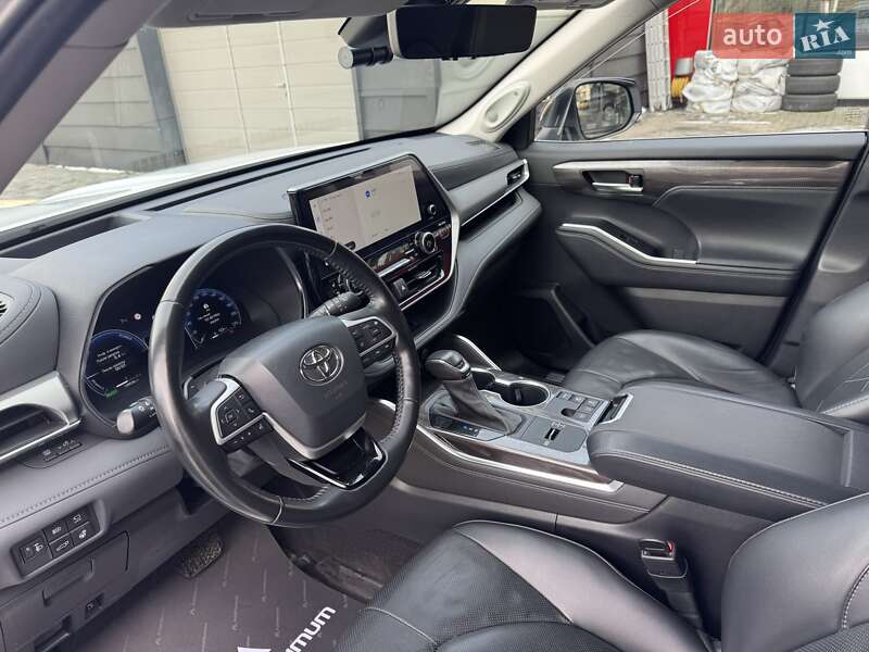 Позашляховик / Кросовер Toyota Highlander 2023 в Одесі фото 9 Позашляховик / Кросовер Toyota Highlander 2023 в Одесі