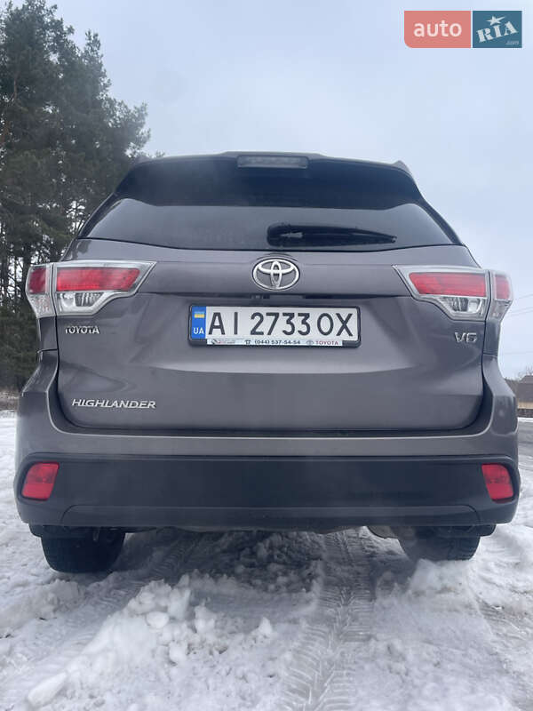 Внедорожник / Кроссовер Toyota Highlander 2014 в Броварах фото 5 Внедорожник / Кроссовер Toyota Highlander 2014 в Броварах