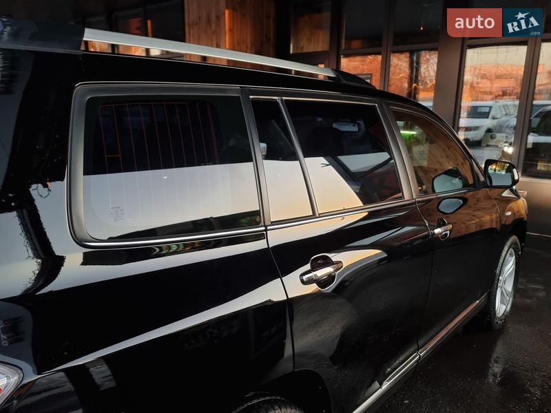 Внедорожник / Кроссовер Toyota Highlander 2013 в Виннице