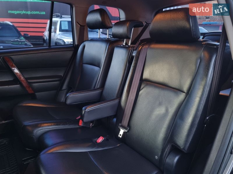 Внедорожник / Кроссовер Toyota Highlander 2013 в Виннице