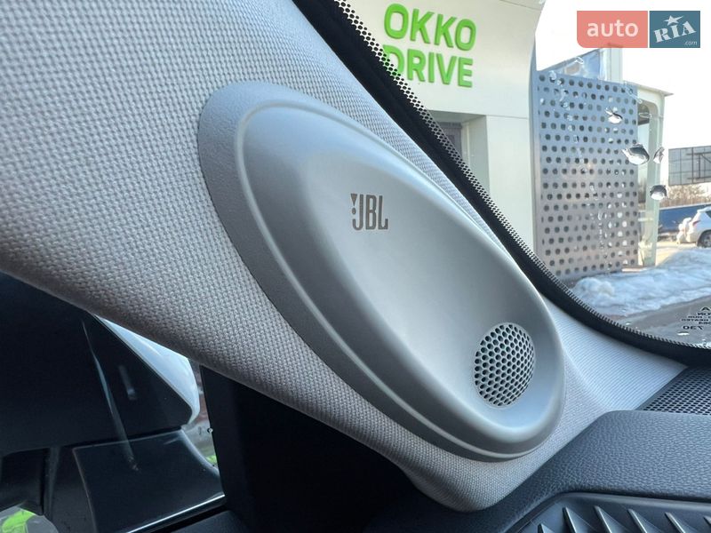 Внедорожник / Кроссовер Toyota Highlander 2020 в Киеве