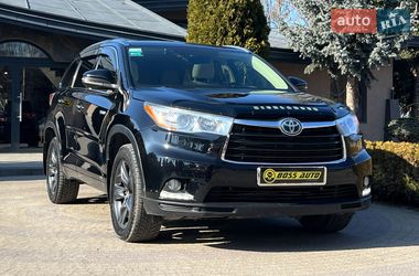 Внедорожник / Кроссовер Toyota Highlander 2016 в Львове