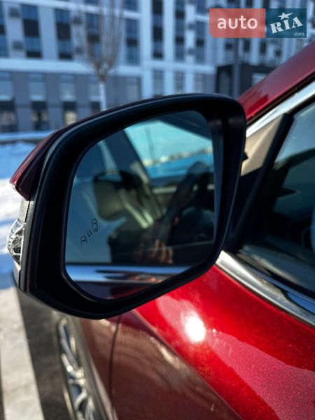 Внедорожник / Кроссовер Toyota Highlander 2018 в Ровно