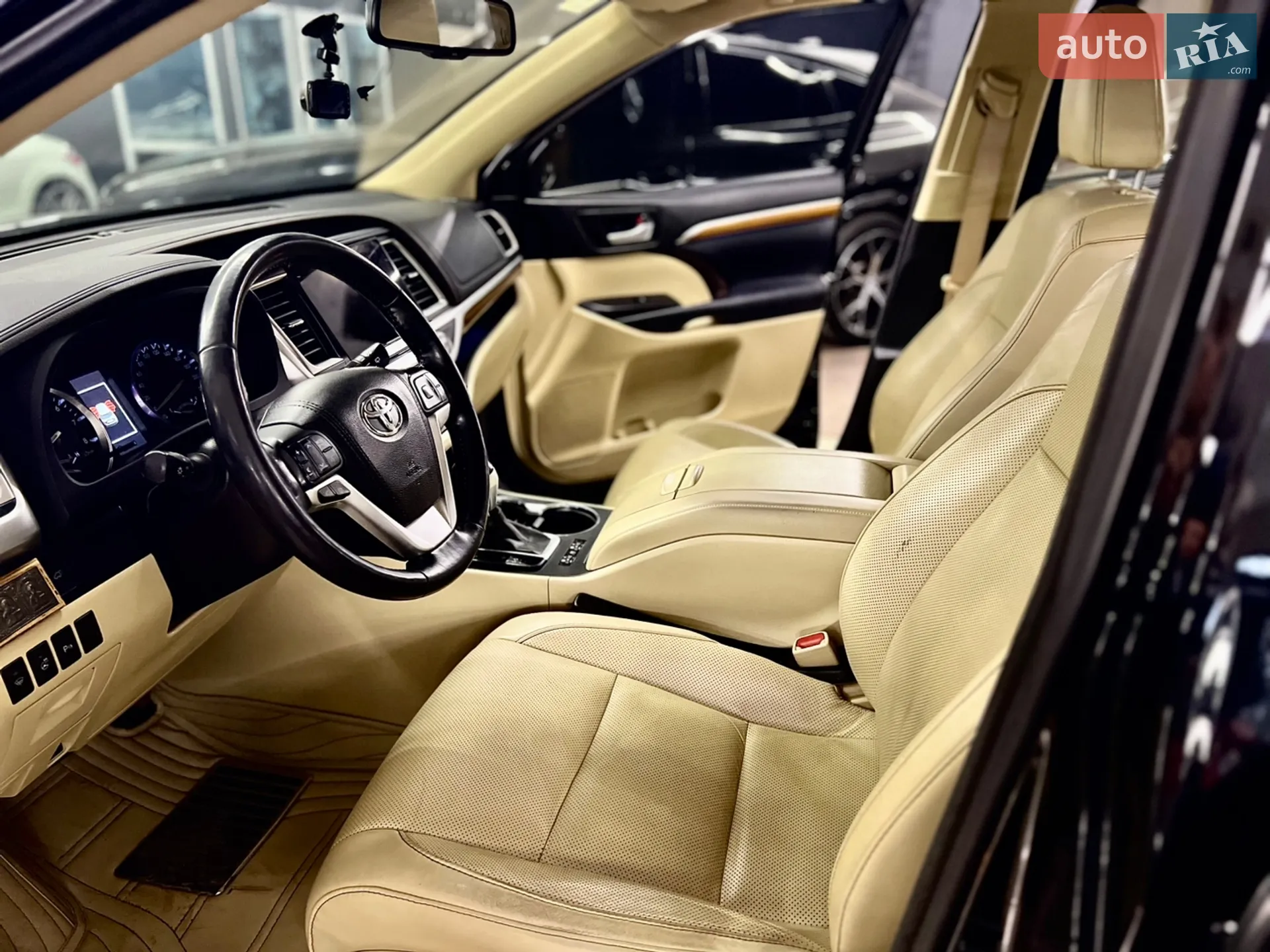 2017 Toyota Highlander - мініатюра 9