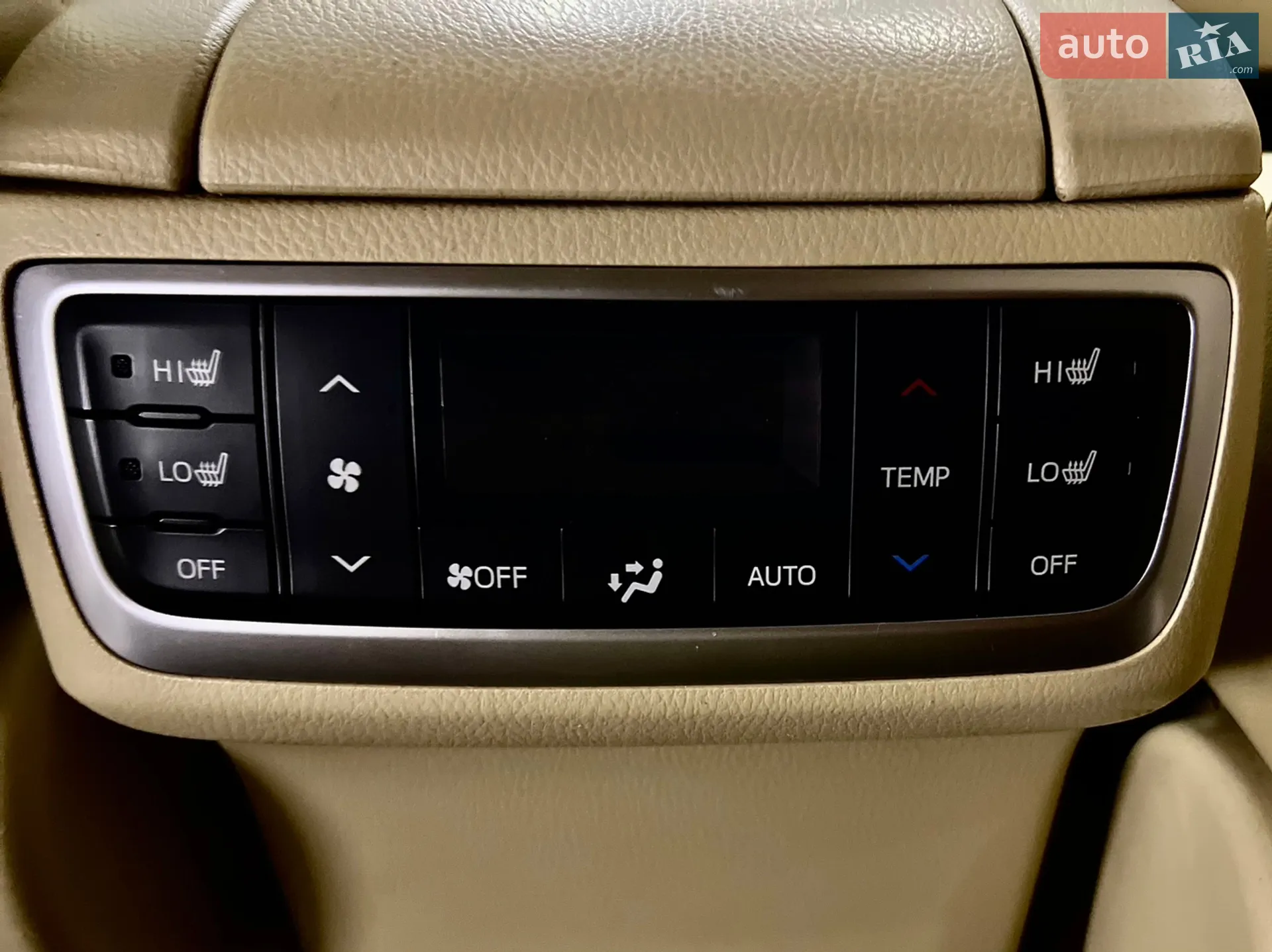 2017 Toyota Highlander - мініатюра 21
