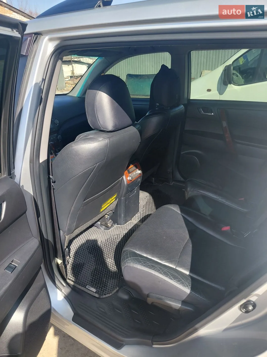 2011 Toyota Highlander - мініатюра 9
