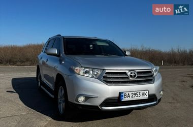 Внедорожник / Кроссовер Toyota Highlander 2011 в Врадиевке