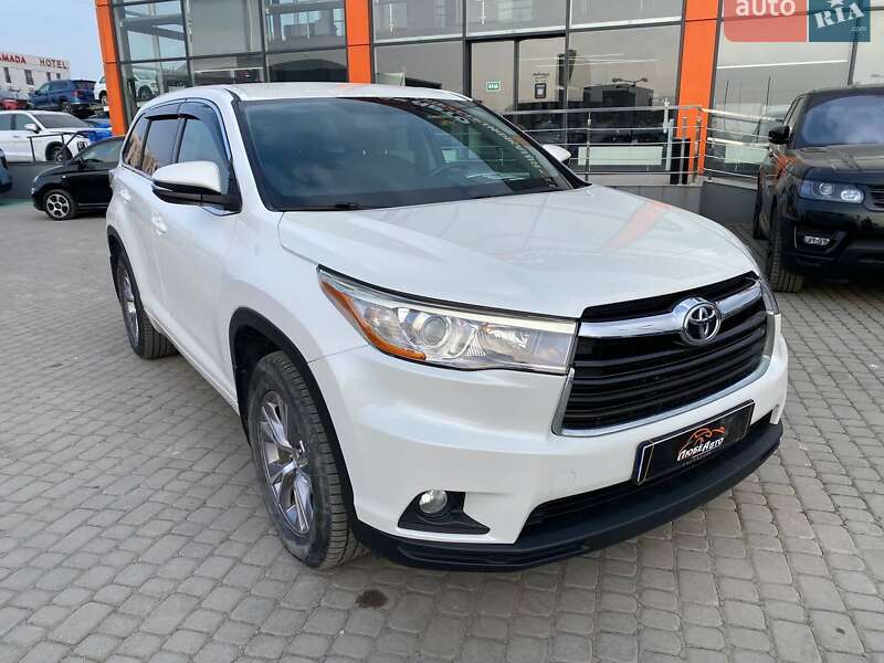 Toyota Highlander 2015