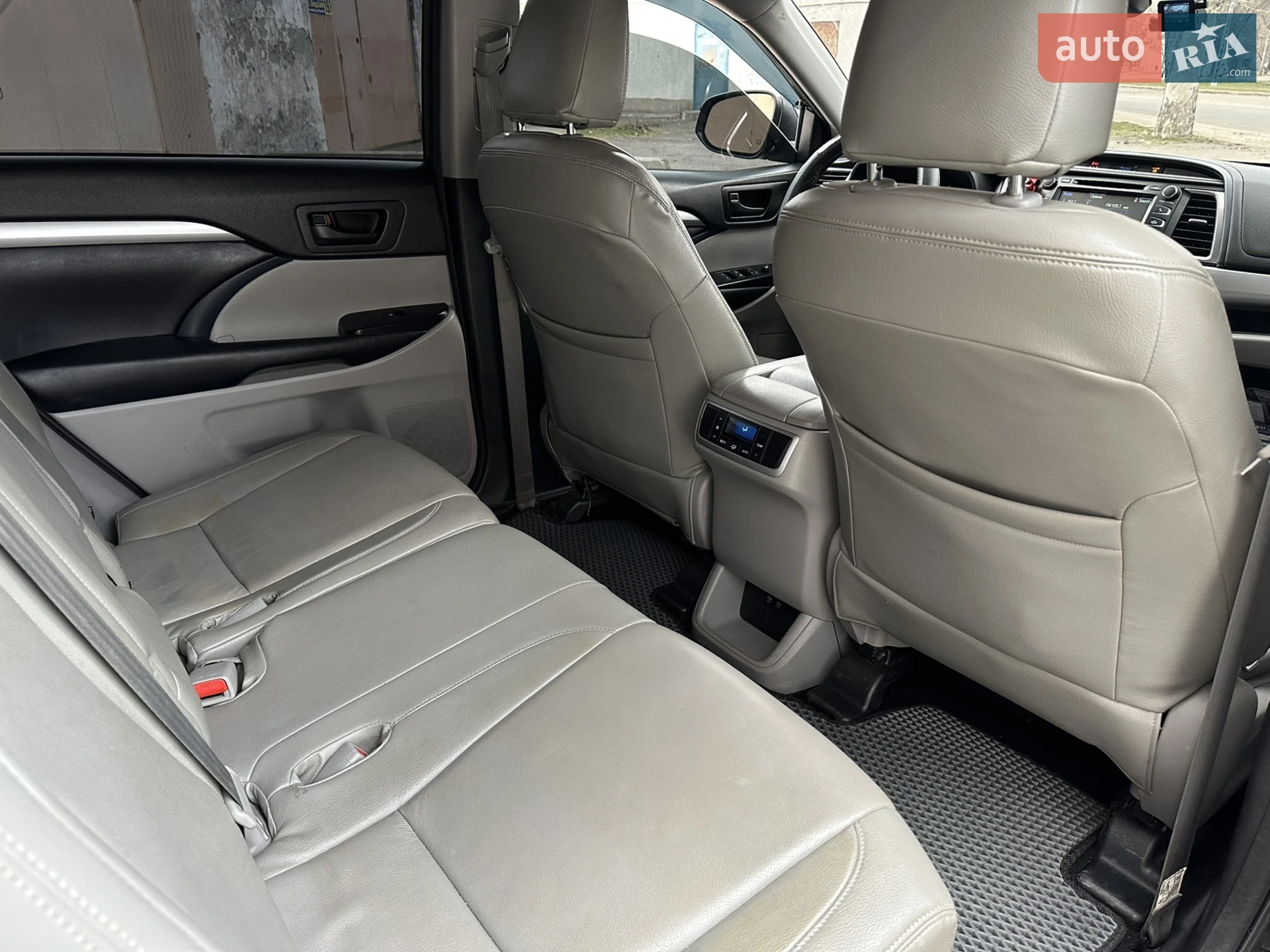 2017 Toyota Highlander - мініатюра 31