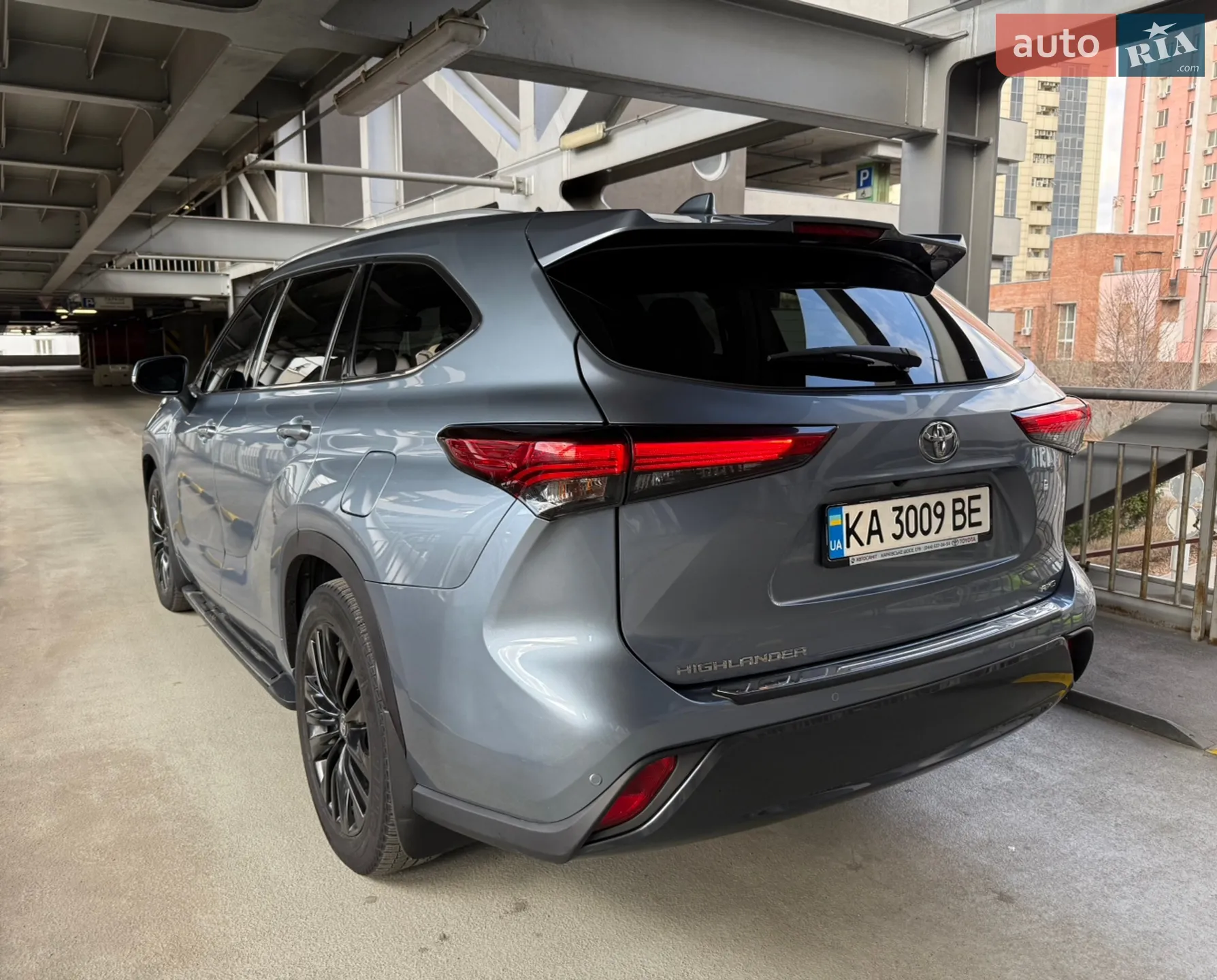 2020 Toyota Highlander - мініатюра 3