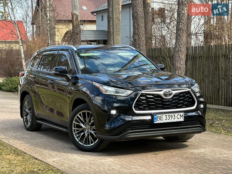 Позашляховик / Кросовер Toyota Highlander 2020 в Києві