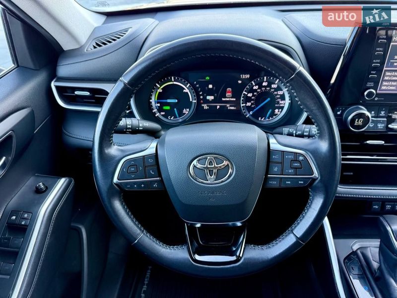 Внедорожник / Кроссовер Toyota Highlander 2020 в Киеве