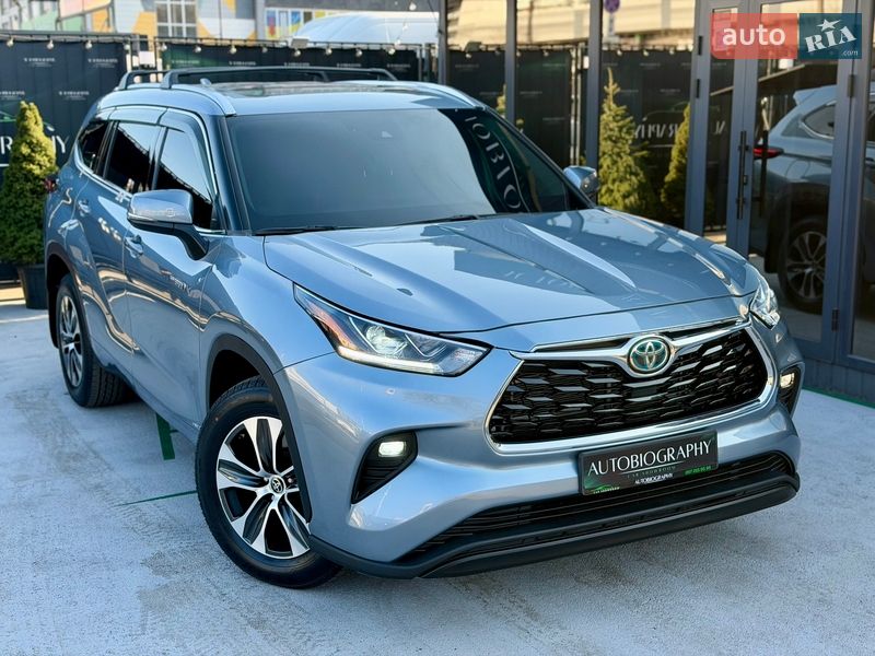 Позашляховик / Кросовер Toyota Highlander 2021 в Києві