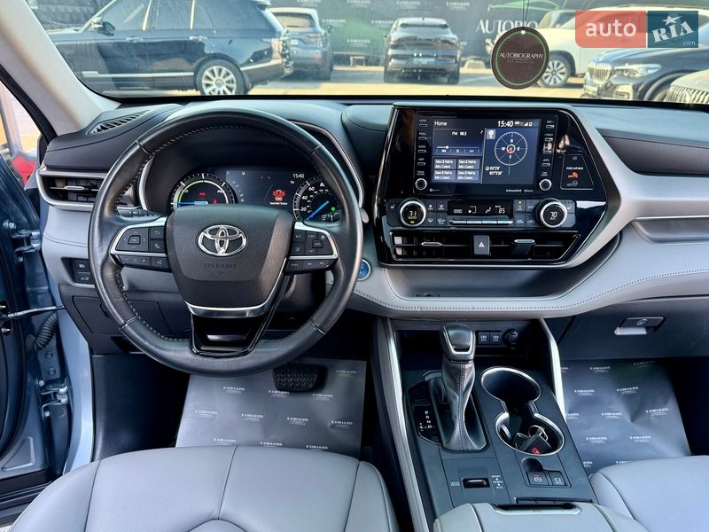 Позашляховик / Кросовер Toyota Highlander 2021 в Києві