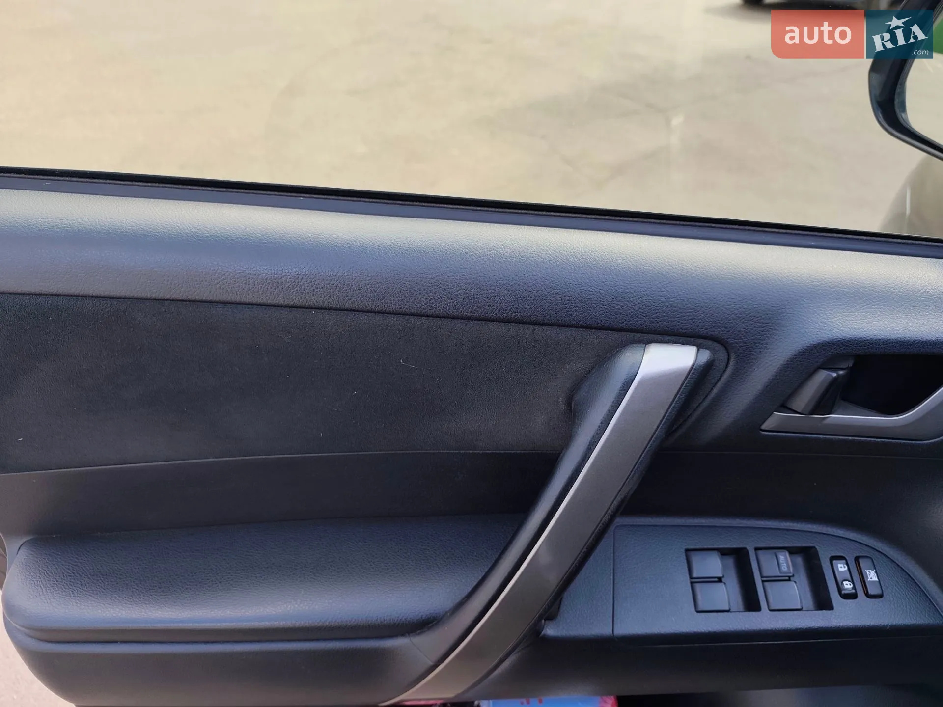 2013 Toyota Highlander - мініатюра 3