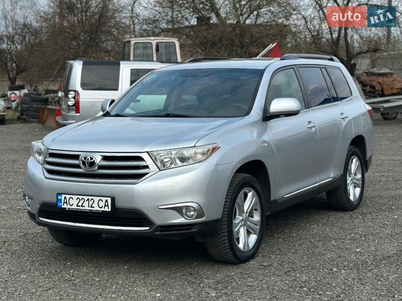 Внедорожник / Кроссовер Toyota Highlander 2011 в Луцке