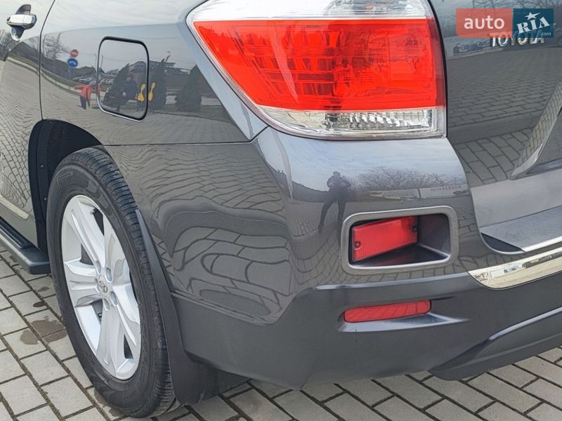 Позашляховик / Кросовер Toyota Highlander 2011 в Кам'янець-Подільському