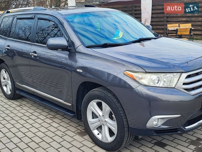 Позашляховик / Кросовер Toyota Highlander 2011 в Кам'янець-Подільському