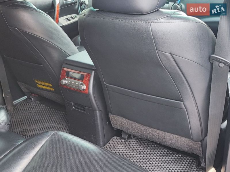 Позашляховик / Кросовер Toyota Highlander 2011 в Кам'янець-Подільському