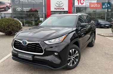 Позашляховик / Кросовер Toyota Highlander 2021 в Хмельницькому