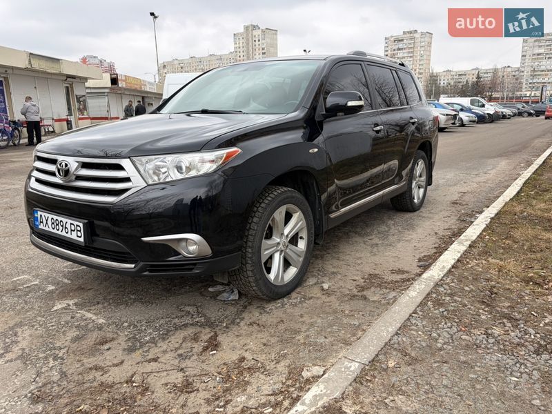 Внедорожник / Кроссовер Toyota Highlander 2012 в Харькове