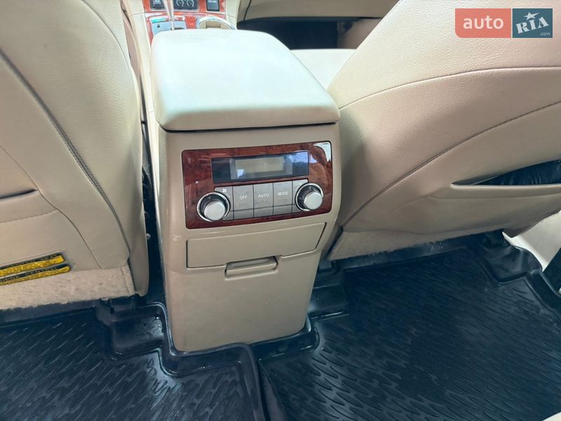 Внедорожник / Кроссовер Toyota Highlander 2012 в Харькове