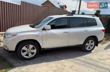 Внедорожник / Кроссовер Toyota Highlander 2013 в Тернополе