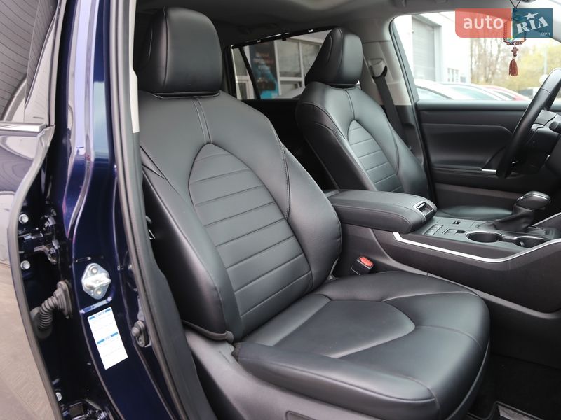 Позашляховик / Кросовер Toyota Highlander 2021 в Києві фото 11 Позашляховик / Кросовер Toyota Highlander 2021 в Києві