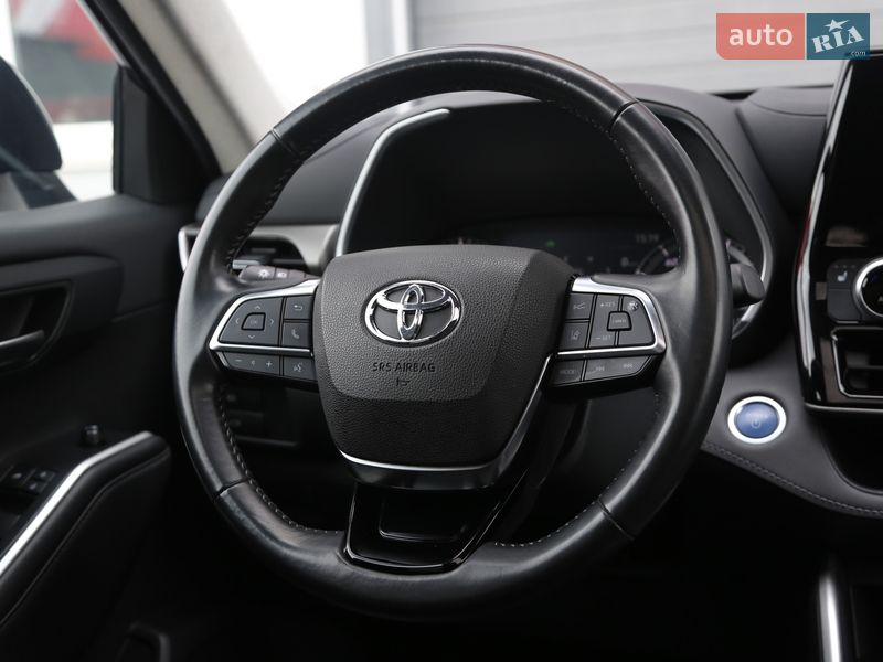Позашляховик / Кросовер Toyota Highlander 2021 в Києві фото 17 Позашляховик / Кросовер Toyota Highlander 2021 в Києві