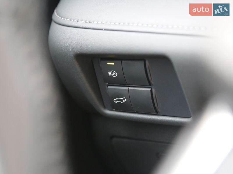 Позашляховик / Кросовер Toyota Highlander 2021 в Києві фото 28 Позашляховик / Кросовер Toyota Highlander 2021 в Києві