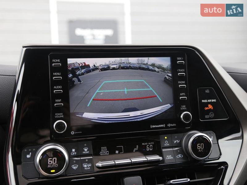 Позашляховик / Кросовер Toyota Highlander 2021 в Києві фото 22 Позашляховик / Кросовер Toyota Highlander 2021 в Києві