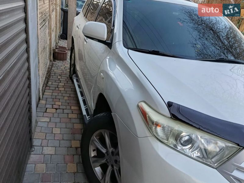 Toyota Highlander 2011