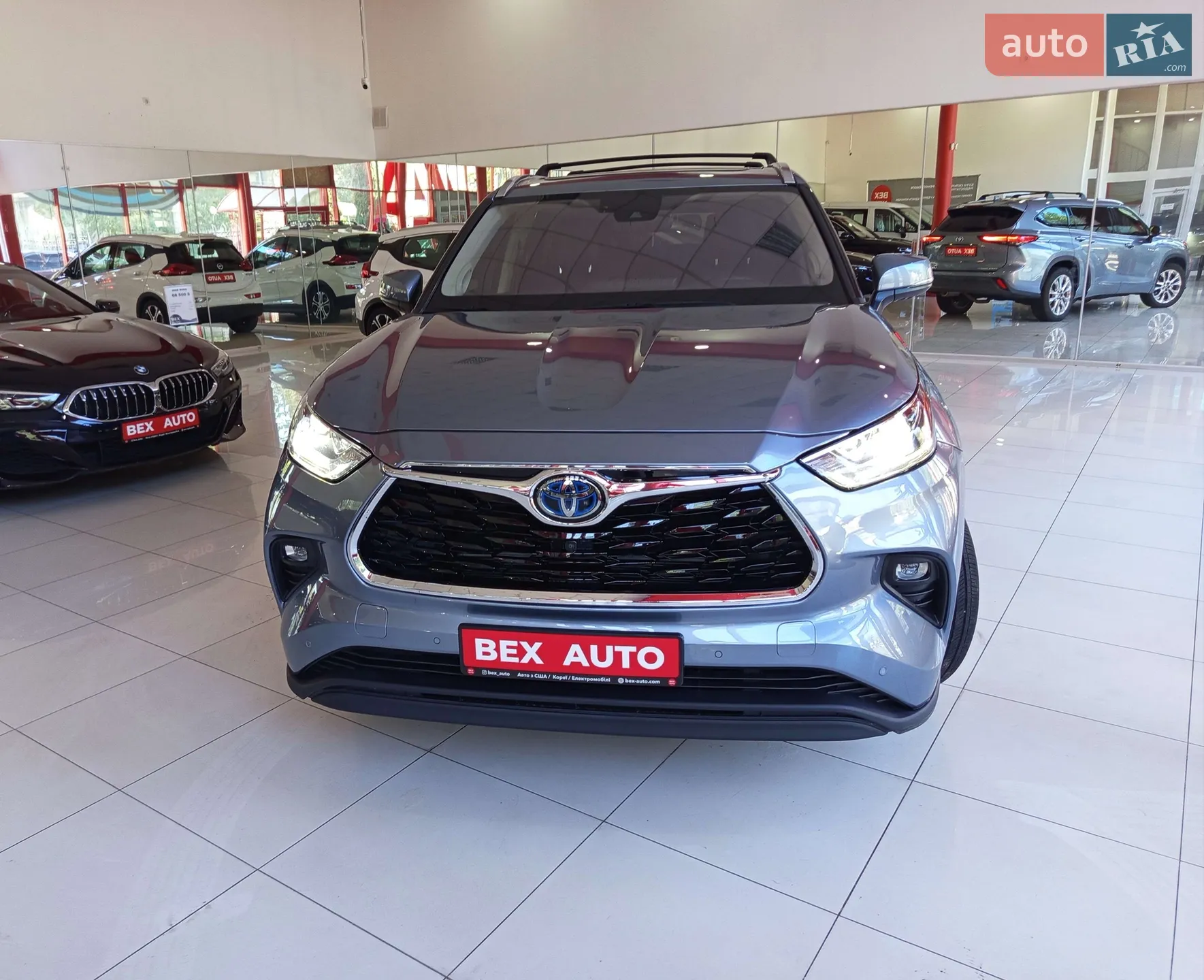 2020 Toyota Highlander - мініатюра 2