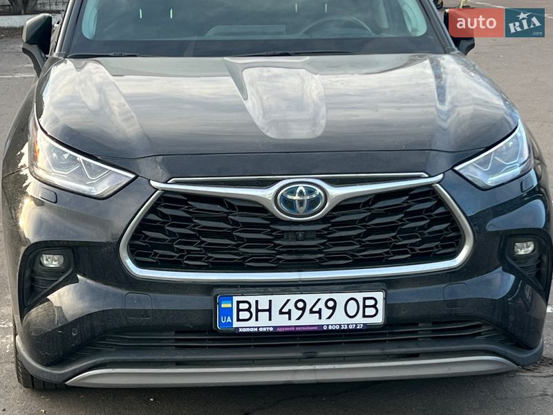 Toyota Highlander 2021