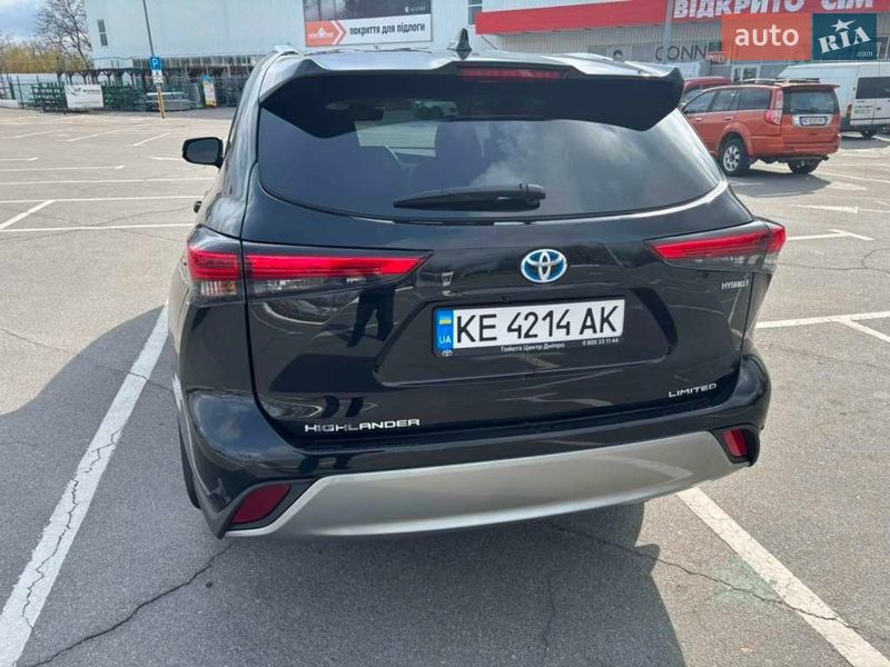 Внедорожник / Кроссовер Toyota Highlander 2023 в Днепре