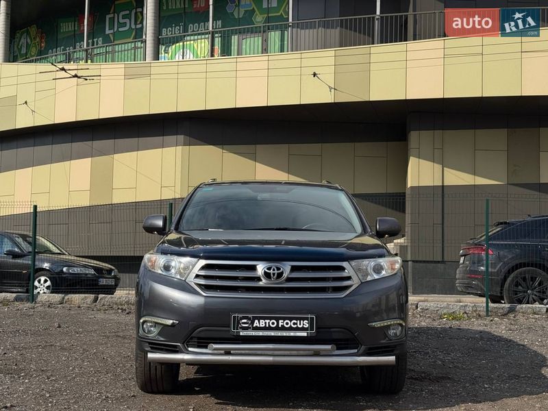 Внедорожник / Кроссовер Toyota Highlander 2012 в Киеве