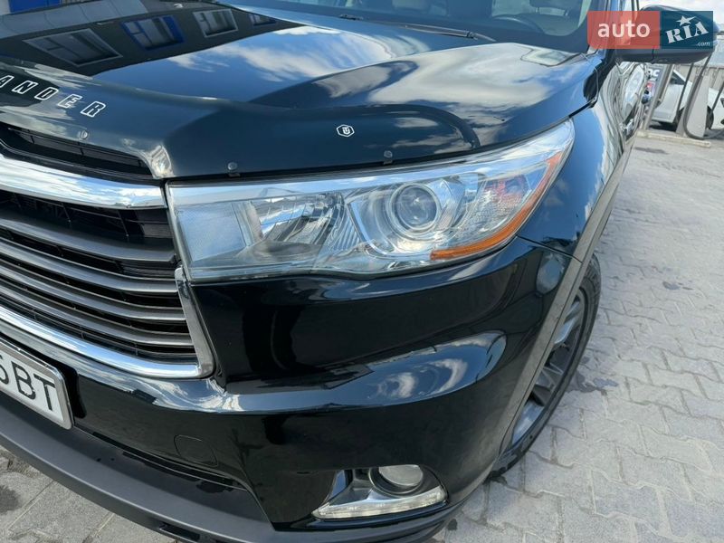 Позашляховик / Кросовер Toyota Highlander 2016 в Тернополі