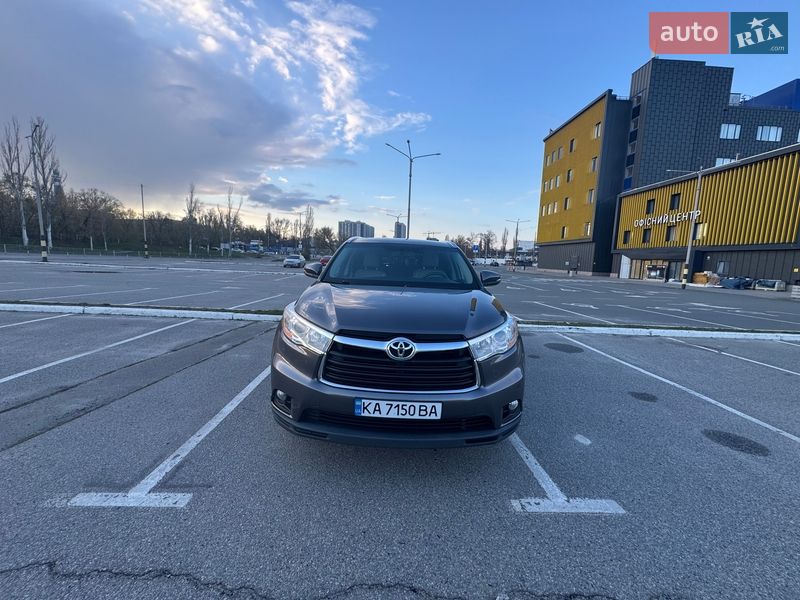 Позашляховик / Кросовер Toyota Highlander 2014 в Києві
