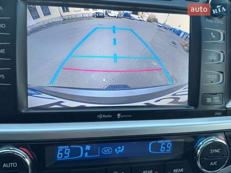 Позашляховик / Кросовер Toyota Highlander 2014 в Києві