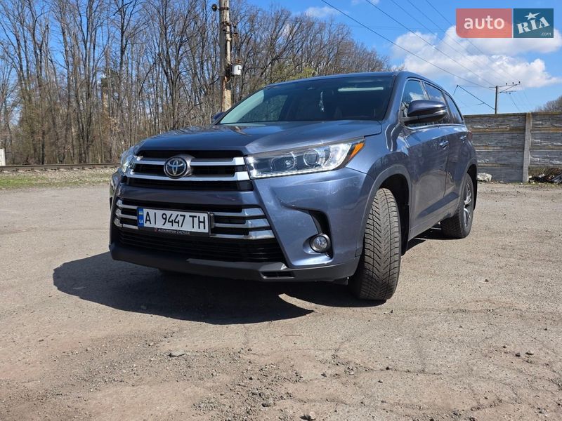 Позашляховик / Кросовер Toyota Highlander 2017 в Києві фото Позашляховик / Кросовер Toyota Highlander 2017 в Києві
