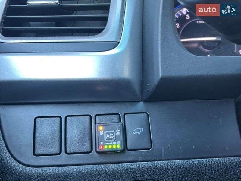 Позашляховик / Кросовер Toyota Highlander 2014 в Києві фото 22 Позашляховик / Кросовер Toyota Highlander 2014 в Києві