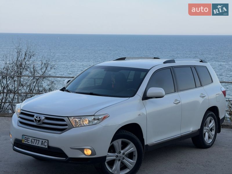 Позашляховик / Кросовер Toyota Highlander 2013 в Одесі