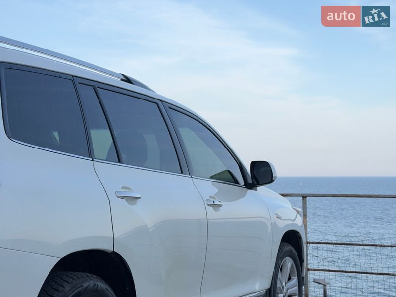 Позашляховик / Кросовер Toyota Highlander 2013 в Одесі