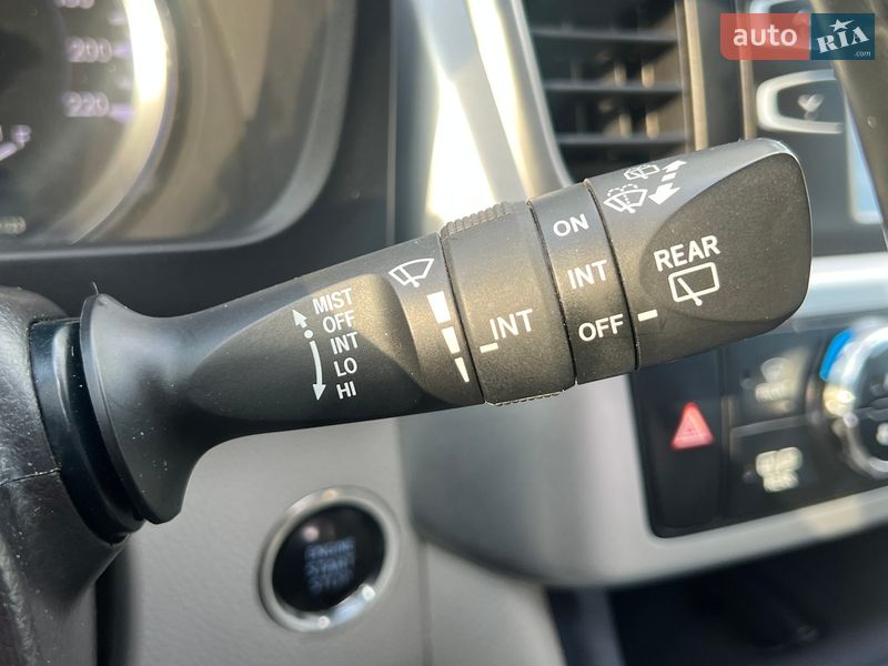 Внедорожник / Кроссовер Toyota Highlander 2018 в Чернигове