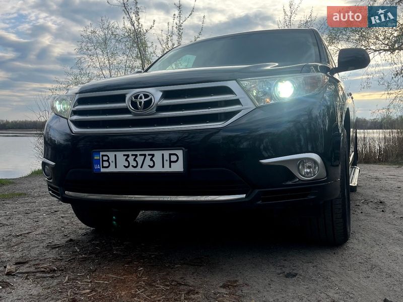 Toyota Highlander 2011